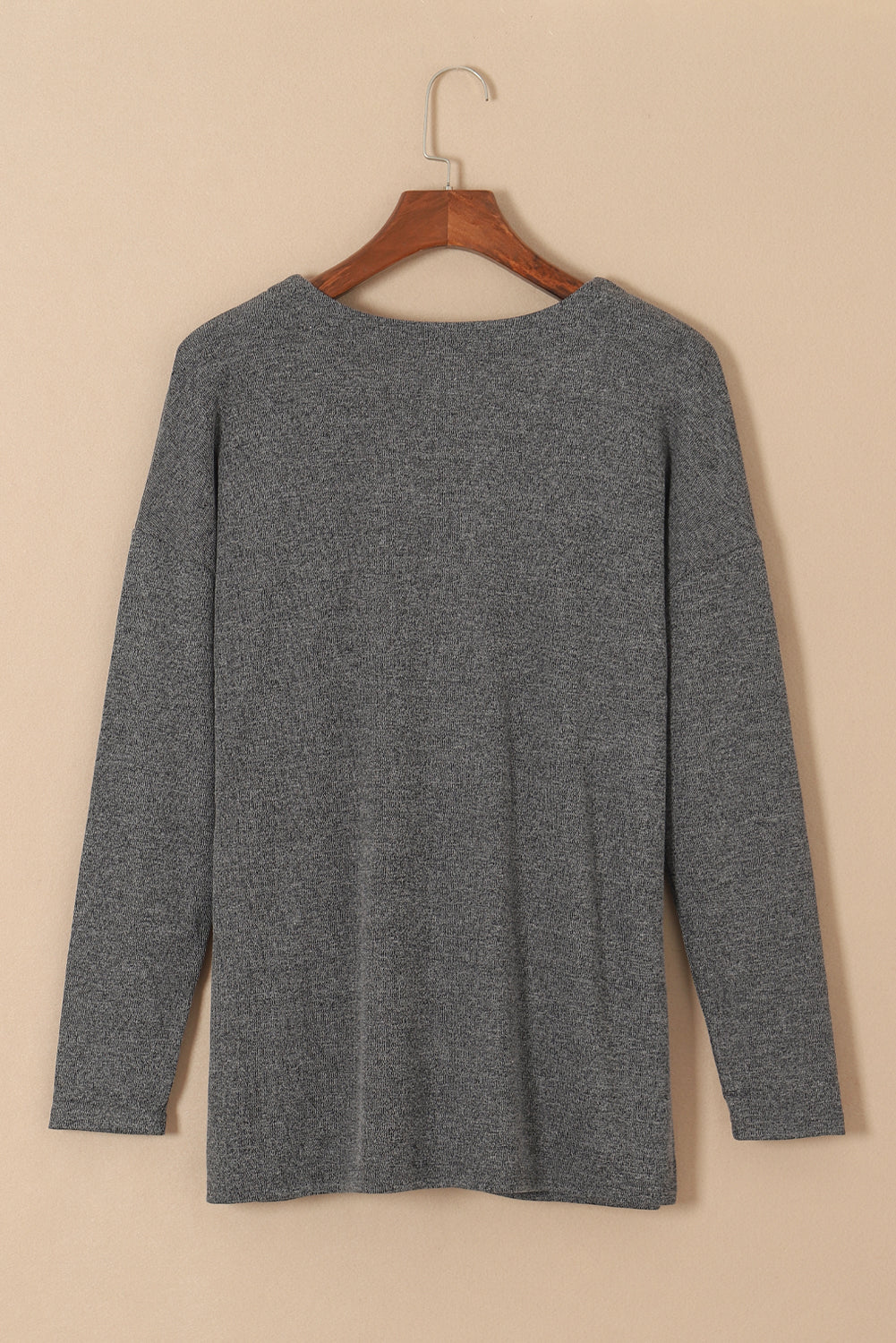 Strickjacke mit taschen und knopfleiste in grauem heidekraut