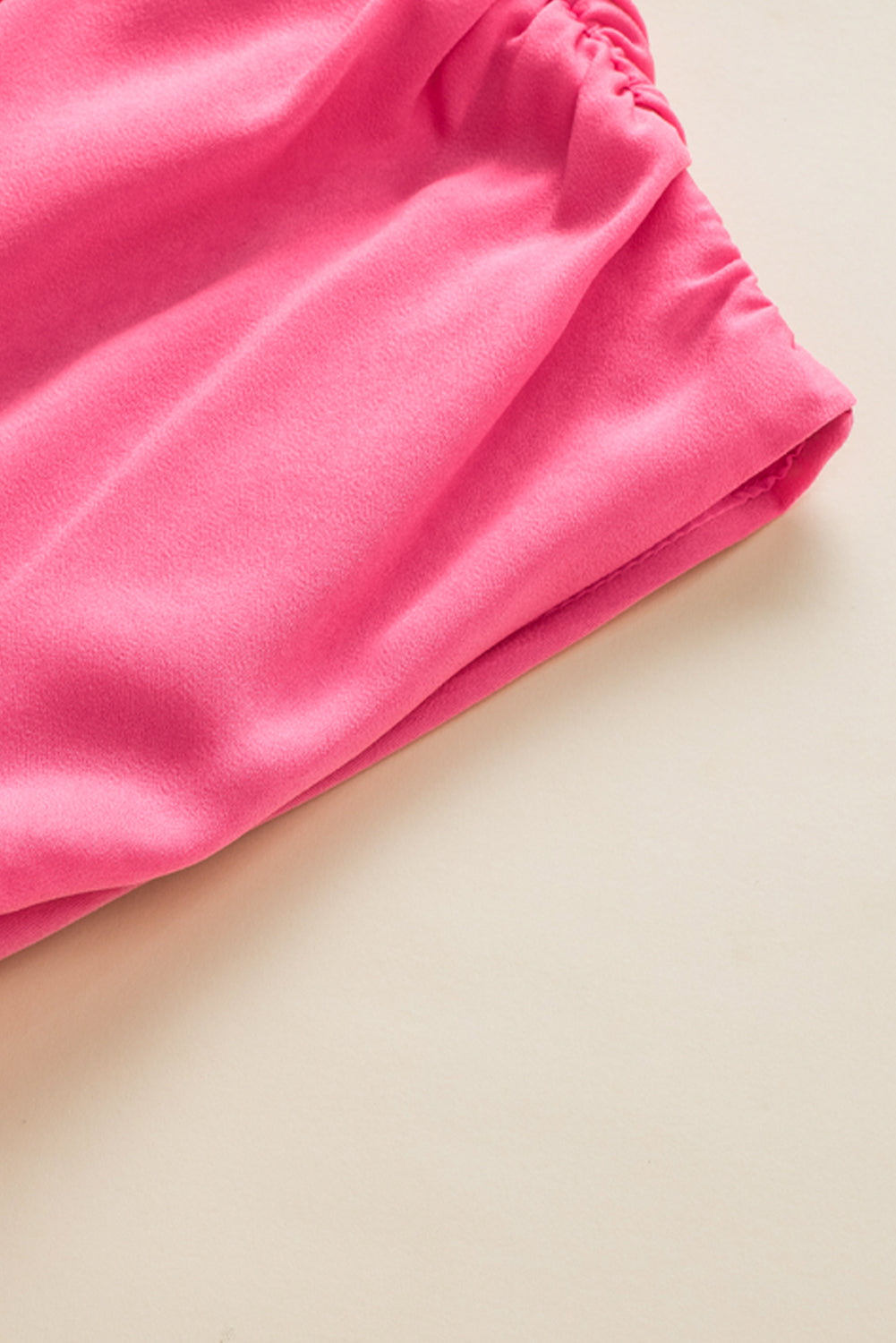 Strawberry pink geraffte ärmel v-ausschnitt smock taille gerafftes kleid