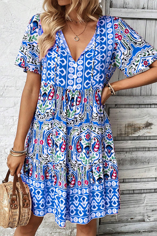Himmelblau bohemian print krawattenausschnitt rüschensaum kurzes kleid