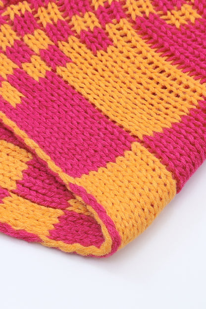 Mehrfarbige strickjacke mit gemischtem karomuster, vorne offen